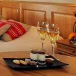 Demi-Bouteille de Champagne & Mignardises en Chambre